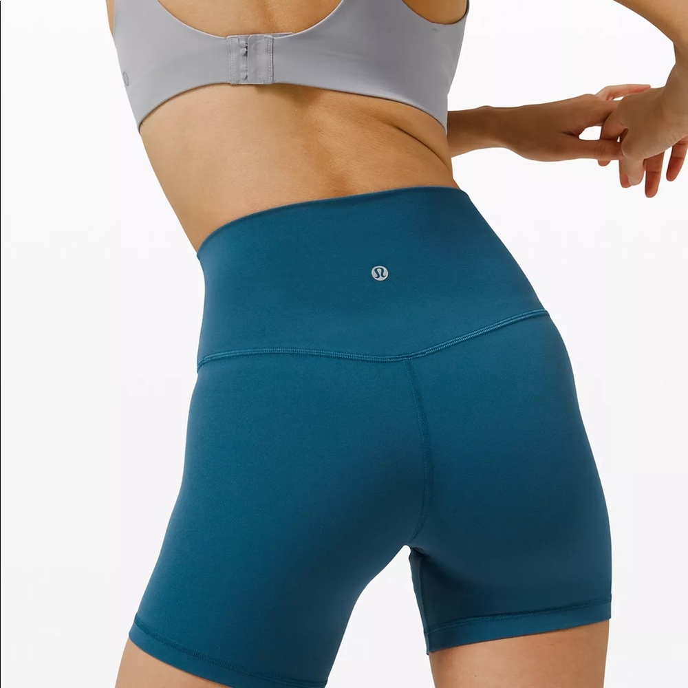 Luluemon Align 6” High Rise Short